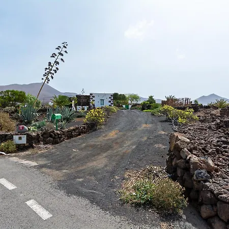 펜션 Bohemian Art House - 2br In Yaiza & Garden *