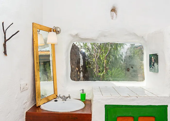 Bohemian Art House - 2br In Yaiza & Garden Σπίτι διακοπών *